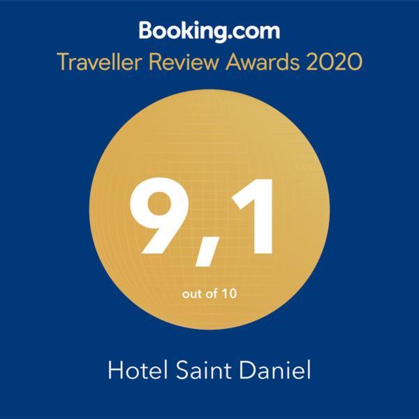 Hotel Saint Daniel Péruwelz Esterno foto